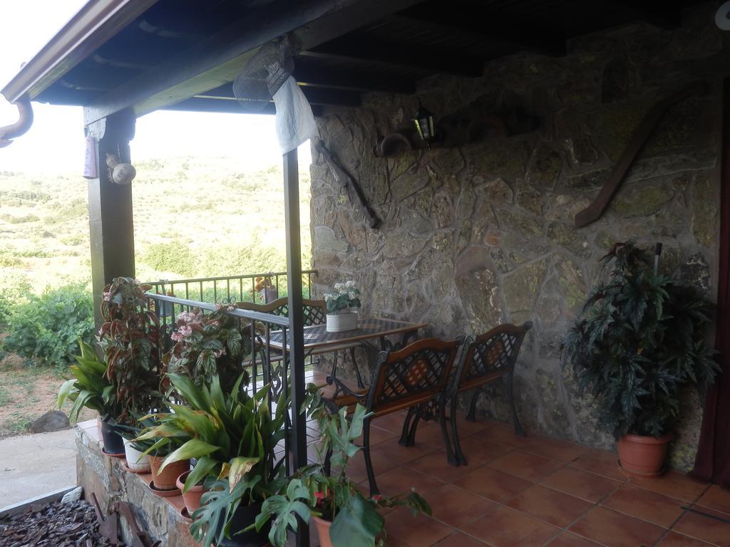 Casa Rural Los Olivos Sotoserrano Exterior photo